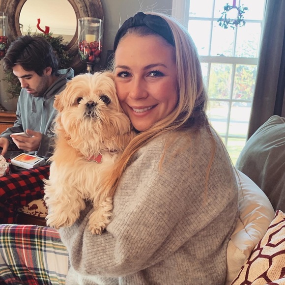 Meet your Posher, Ellen - Picture 1 of 1